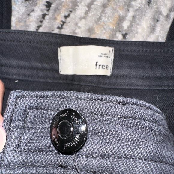 Wilfred Free Black Pants - Picture 3 of 4